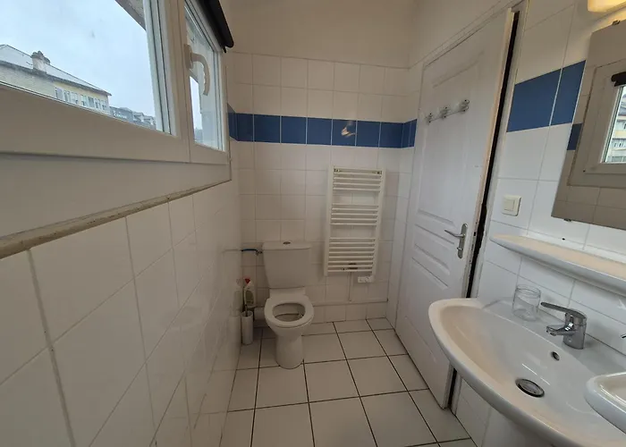 Apartment Cosy Chic Au Coeur De Lourdes-wifi-parking *